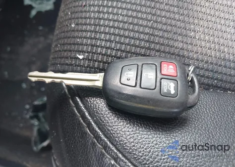 2014 Toyota Corolla S Plus из США, поврежденный, VIN 2T1BURHE8EC118022